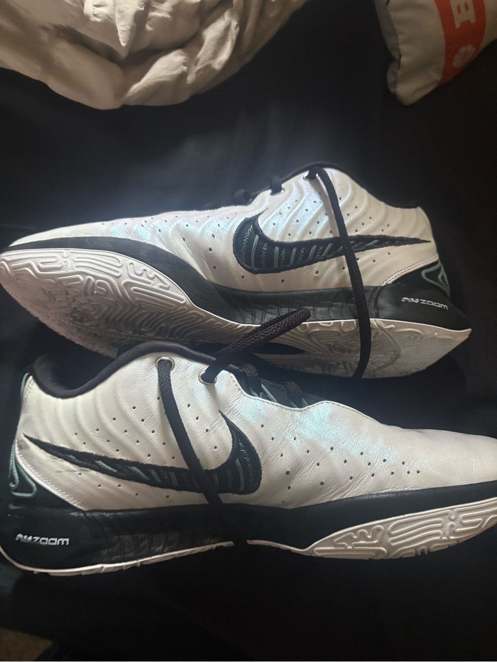 LeBron 21 great condition no box
